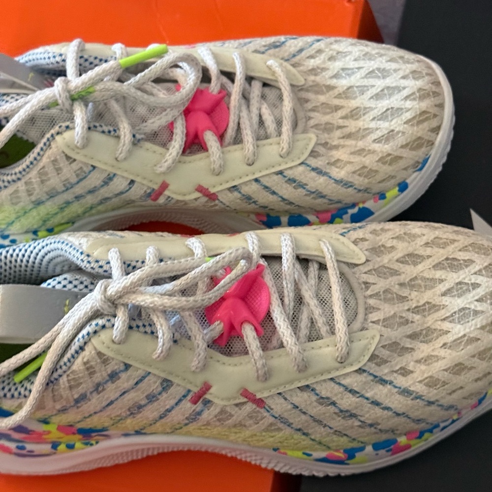 Under Armour Kids Sneakers with Multicolor Accents - Picture 3 of 5